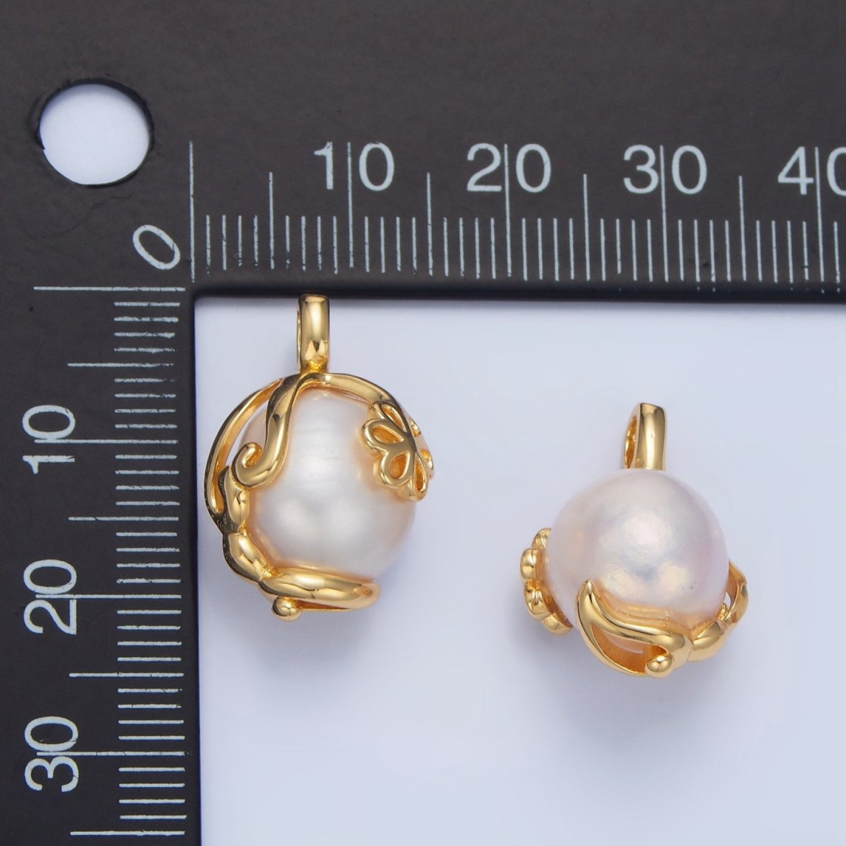 24K Gold plated Freshwater Pearl Flower Molten Drip Wrap Pendant | P1897 - DLUXCA