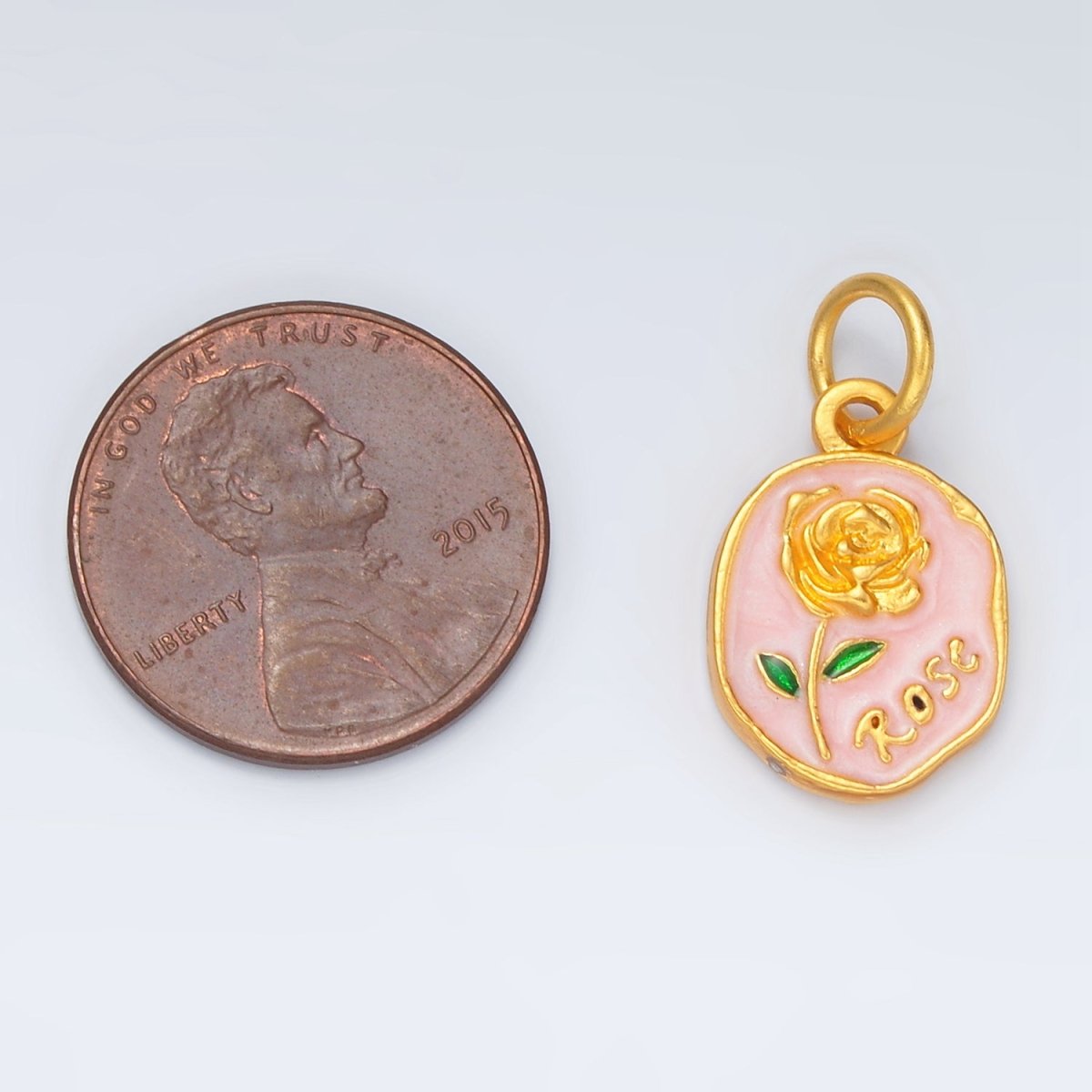 24K Gold plated Gold Rose, 17mm Round Floral Charm | M150 - DLUXCA