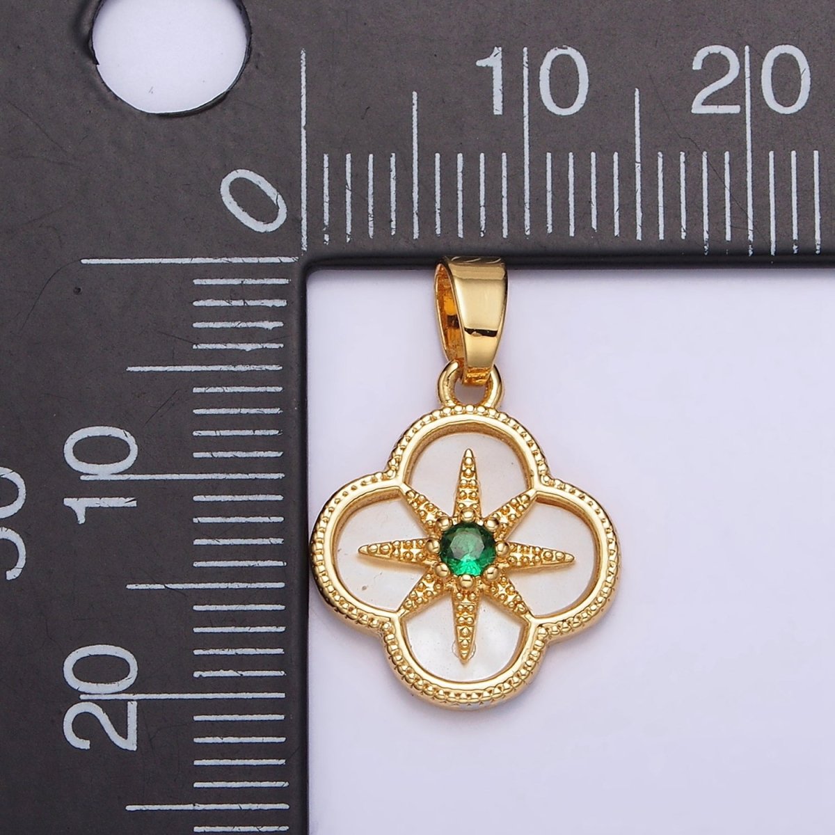 24K Gold plated Green CZ Beaded Celestial North Star Shell Pearl Quatrefoil Pendant | AA562 - DLUXCA