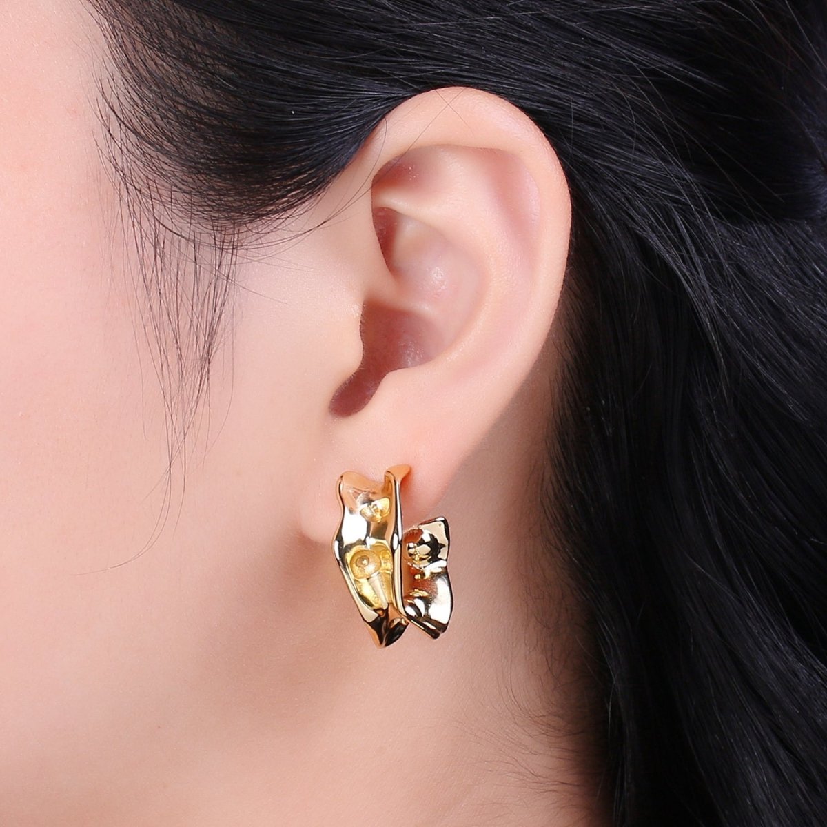 24K Gold plated Hammered C Shape Earring | T-229 - DLUXCA