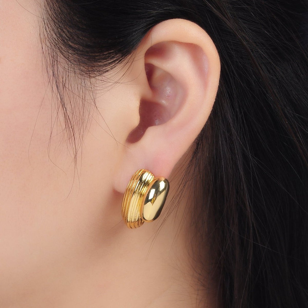 24K Gold plated Line - Textured Double Dome Band C - Shaped Hoop Earrings | Q334 - DLUXCA