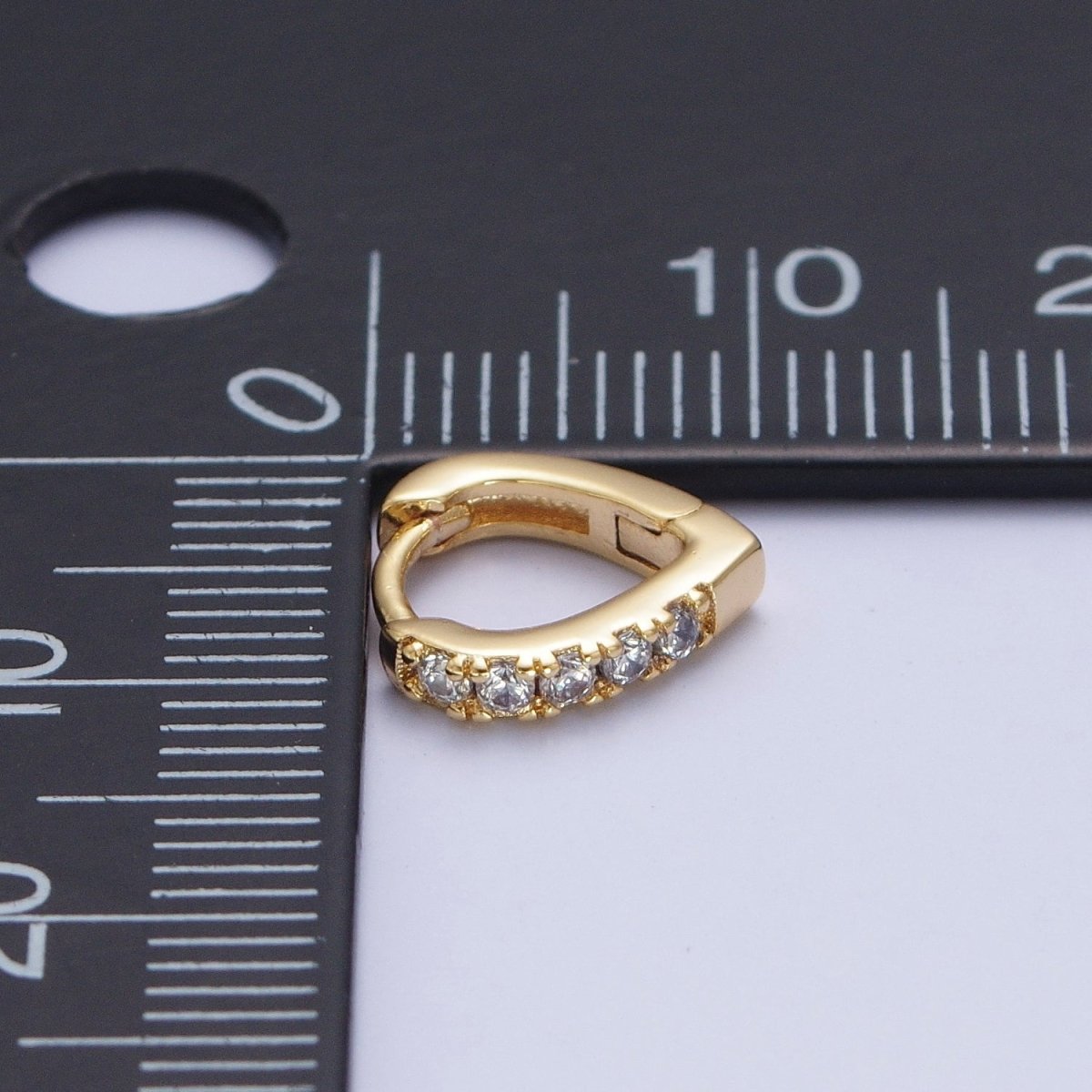 24K Gold plated Micro Pave Cubic Zirconia Teardrop Triangle Huggie Hoop Earrings T-103