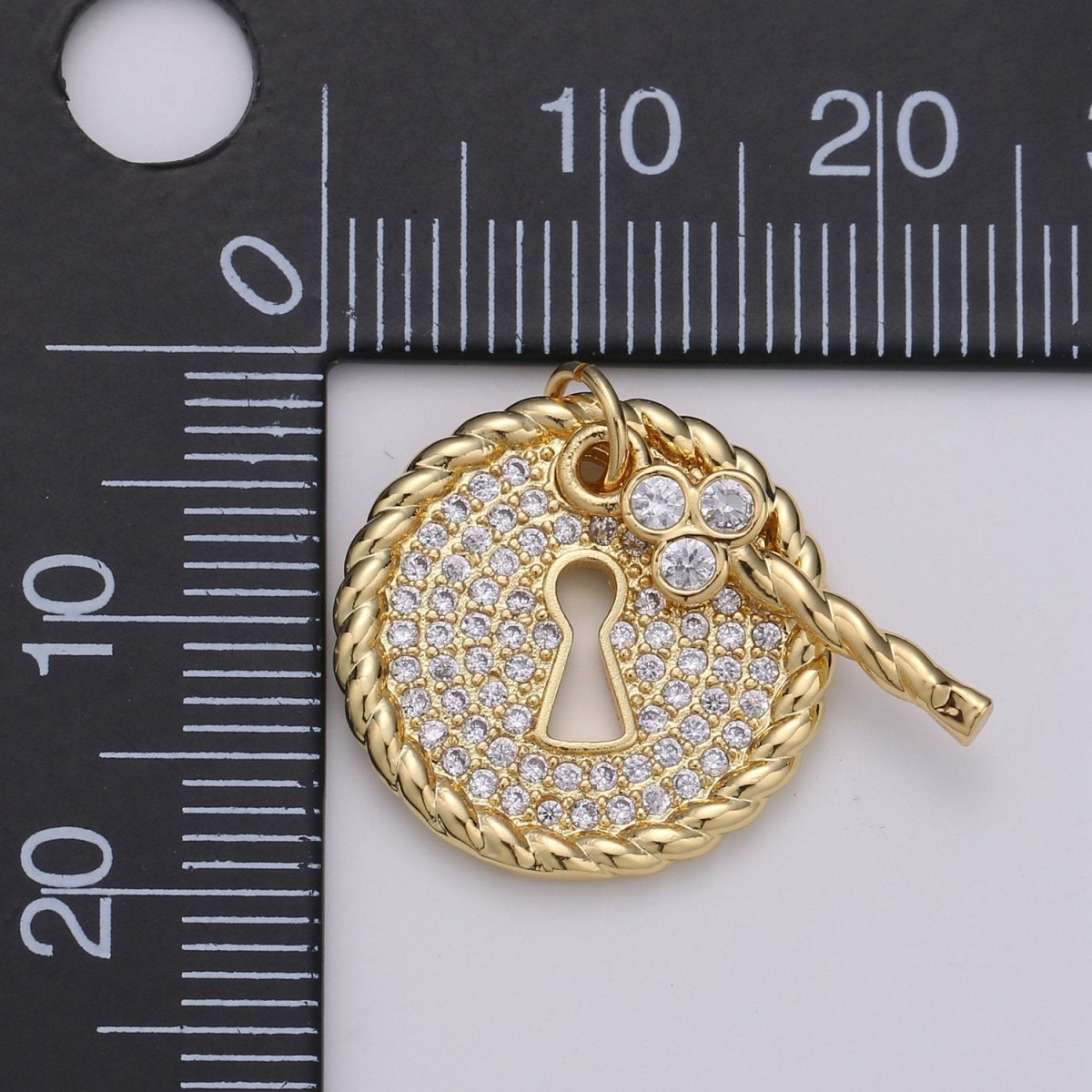 24k Gold plated Micro Pave CZ Heart Key Pendant Charm, Micro Pave CZ Key Pendant Charm, Gold plated Lock Pendant, For DIY Jewelry D-362 - DLUXCA