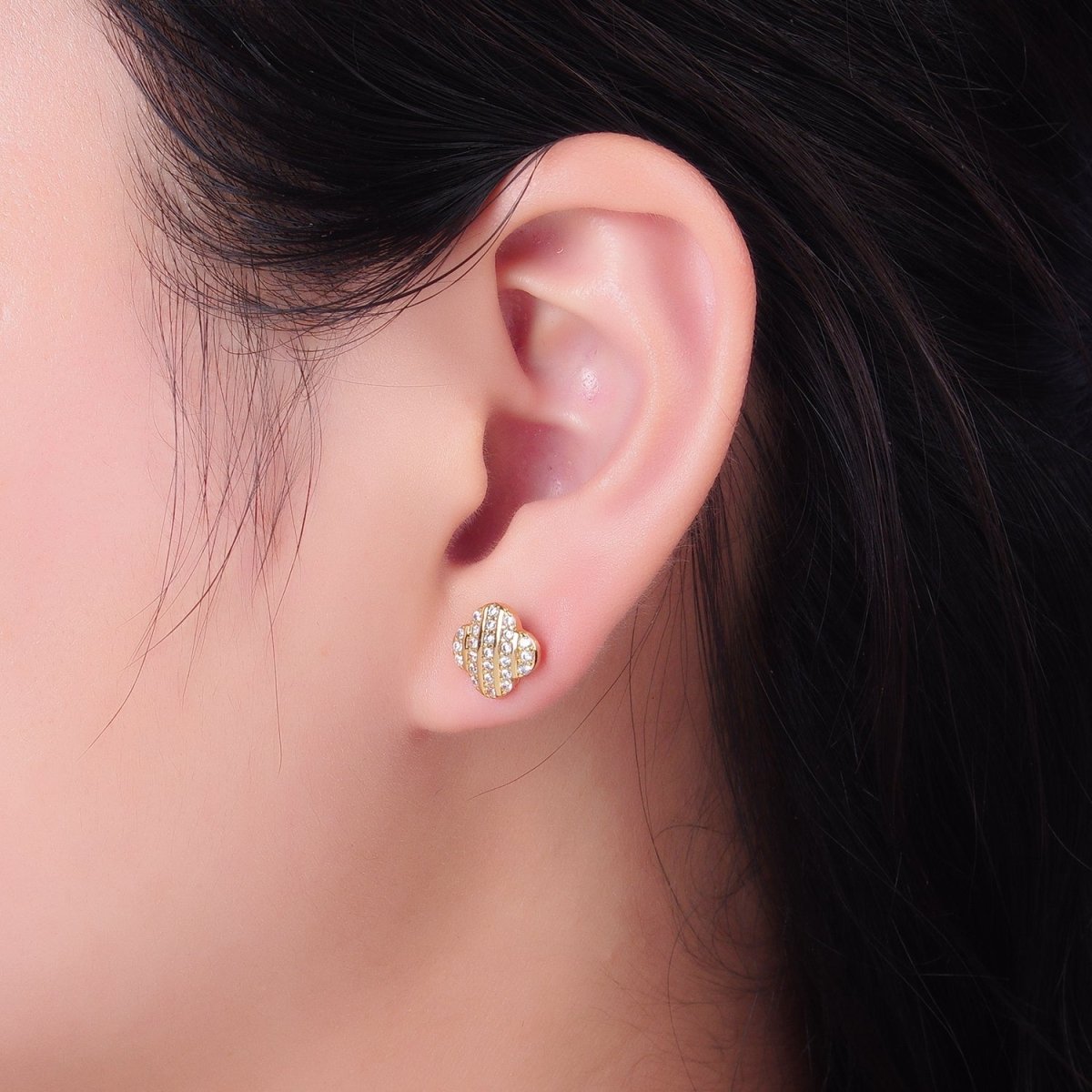 24K Gold plated Micro Paved CZ Flower Stud Earrings | P352 - DLUXCA