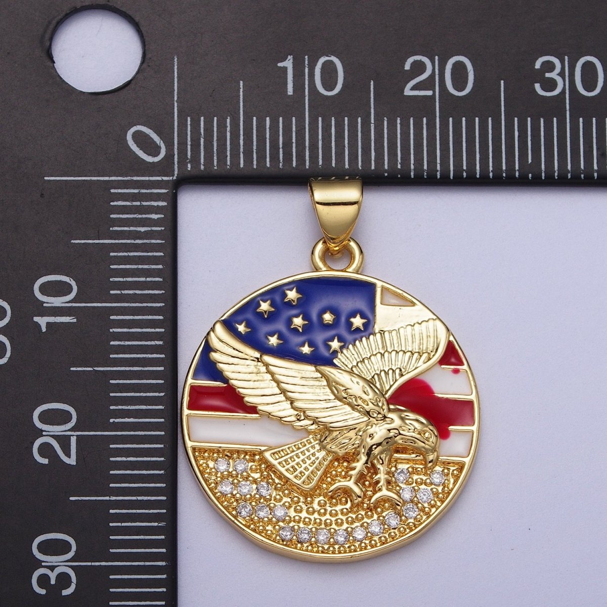 24K Gold plated Micro Paved Flying Eagle American Flag Enamel Round Pendant I-214 - DLUXCA