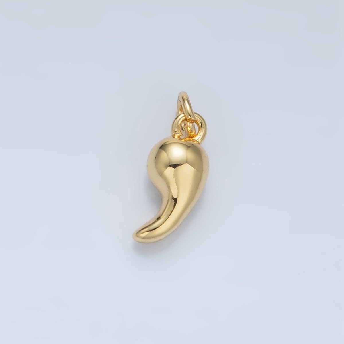 24K Gold plated Mini Animal Tusk Teeth Charm | E657 - DLUXCA