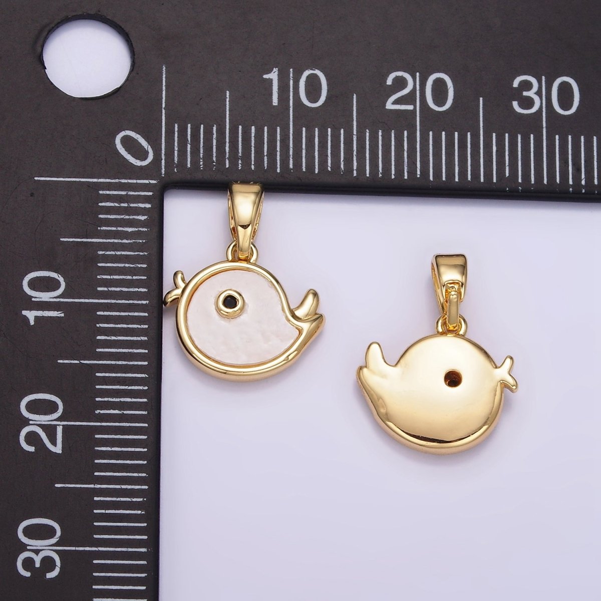 24K Gold plated Mini Bird Shell Pearl Pendant | AA1327 - DLUXCA