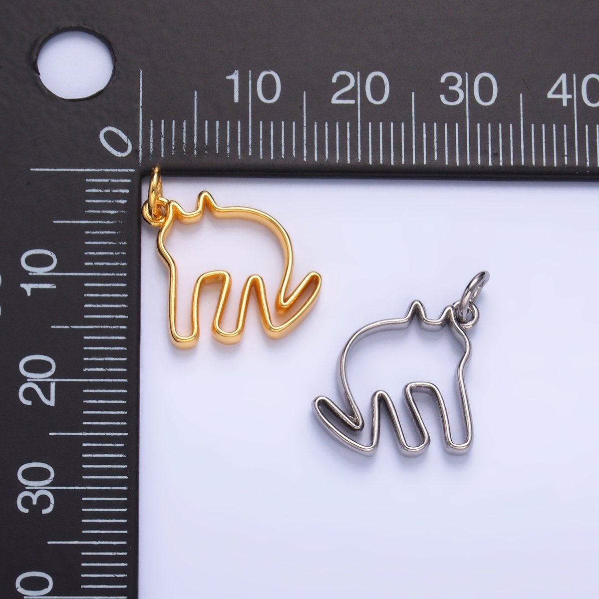 24K Gold plated Minimalist Cat Outline Charm in Gold & Silver | M622 