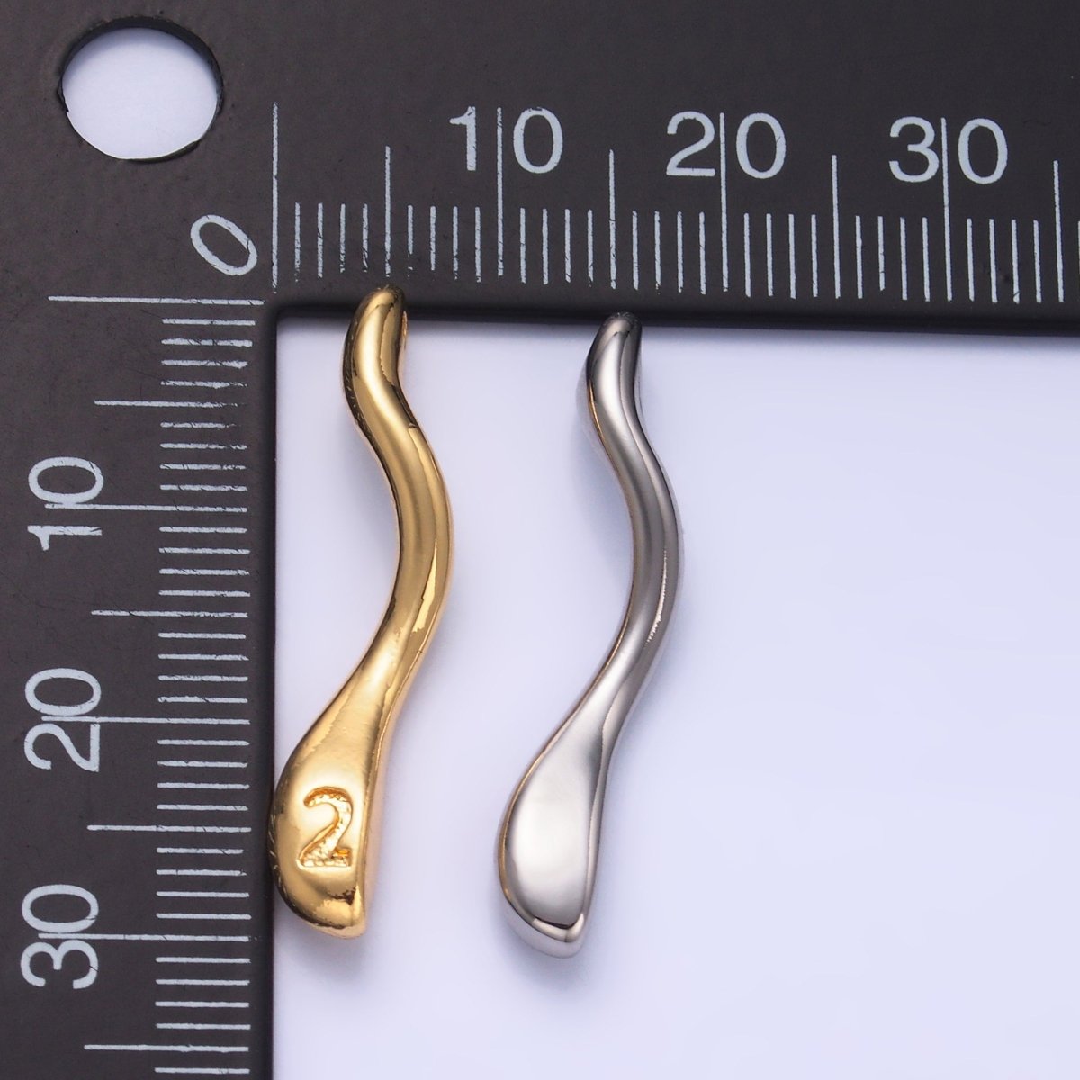 24K Gold plated Molten Drip Twirl Mixed Metal Charm Set | C875 