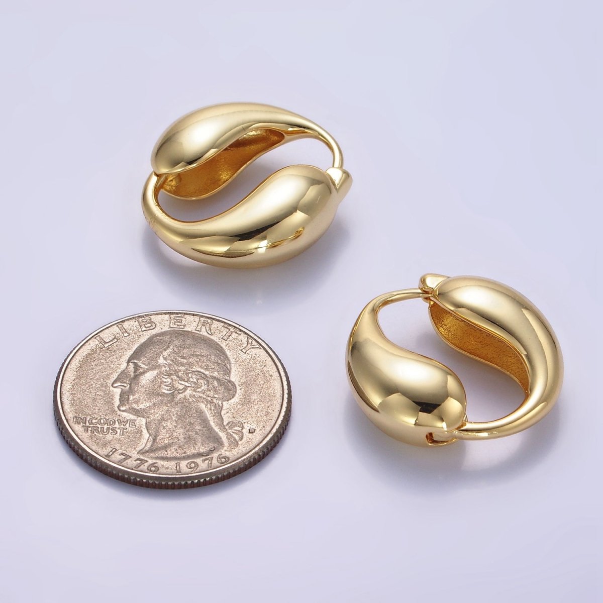 24K Gold plated Molten Drop Hoop Earrings | Q104 - DLUXCA