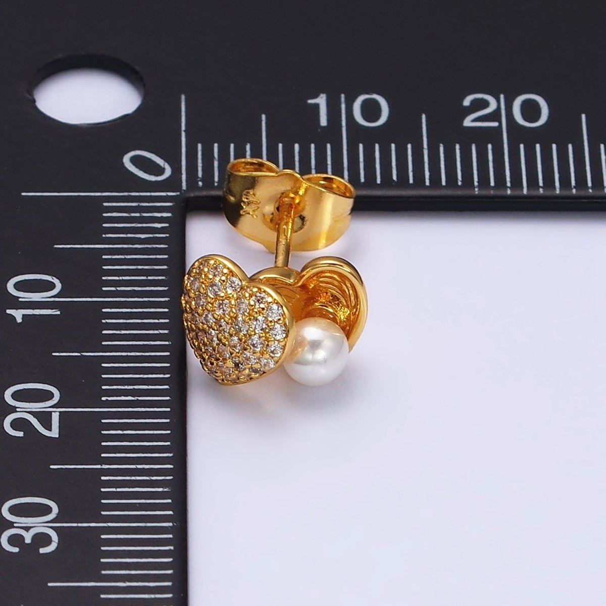 24K Gold plated Open Micro Paved CZ Heart Pearl Stud Earrings Set | AD1427 - DLUXCA