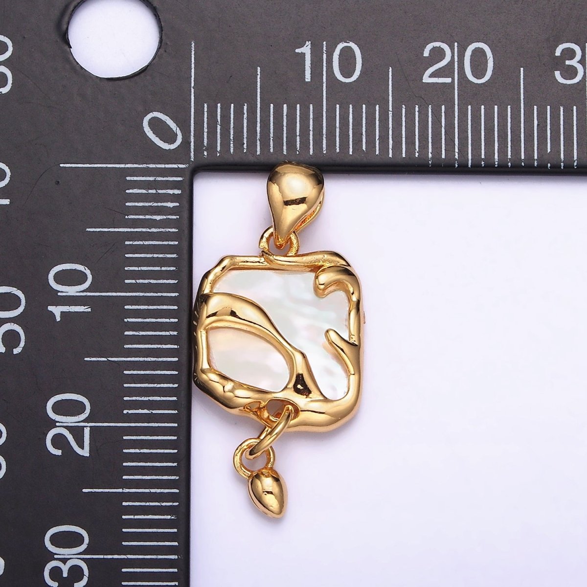 24K Gold plated Shell Pearl Abstract Molten Square Drop Pendant | AA585 - DLUXCA