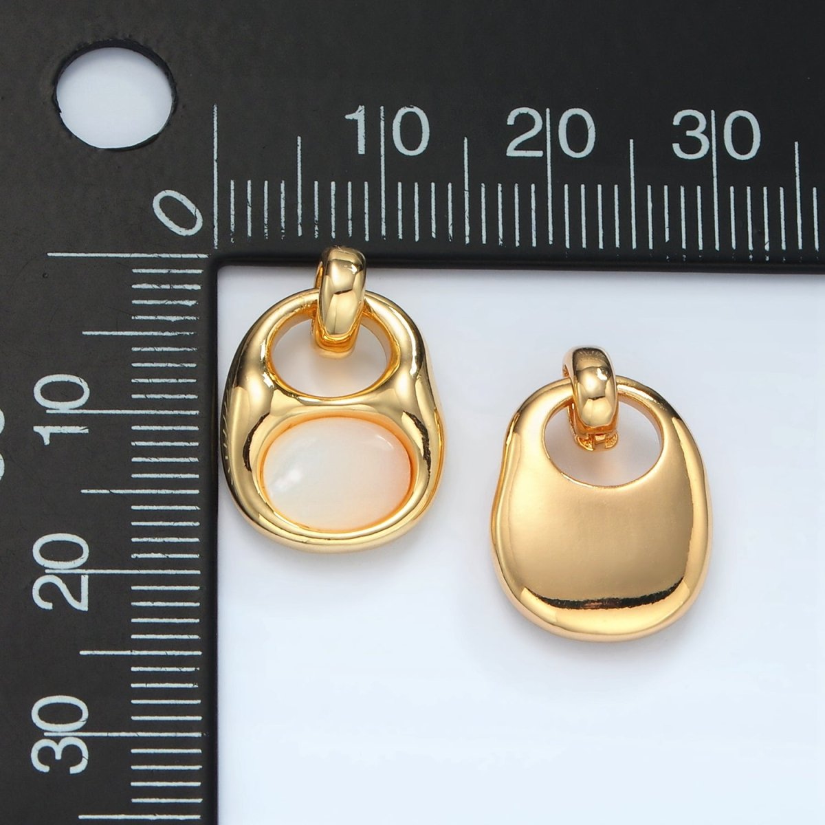 24k Gold plated Shell Pearl Bezel Can Opener Charm | D699 - DLUXCA