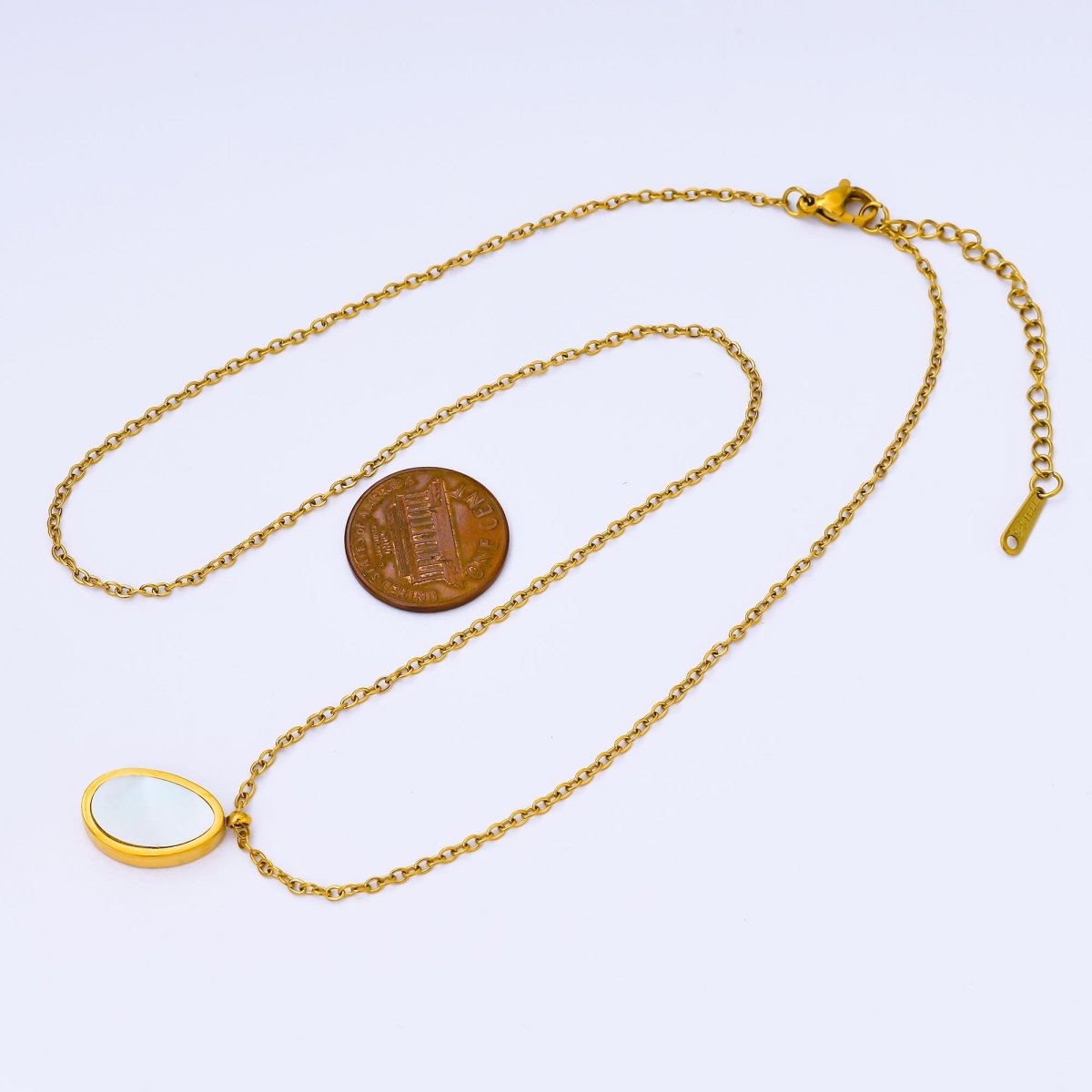 24K Gold plated Shell Pearl Oval Cable 18 Inch Necklace w. 2 Inch Extender | WA - 2658 - DLUXCA