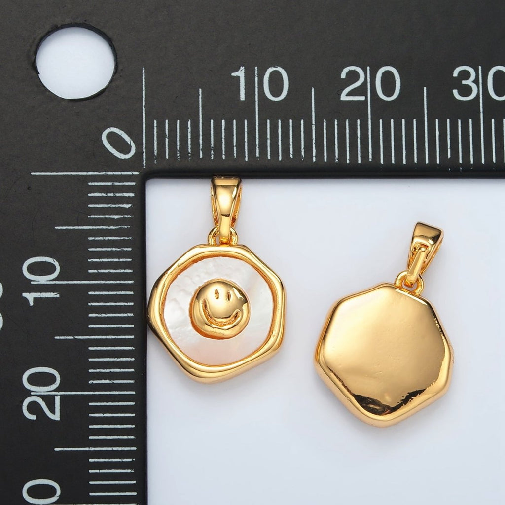 24K Gold plated Smiley Face Shell Pearl Bezel Pendant | H565 - DLUXCA