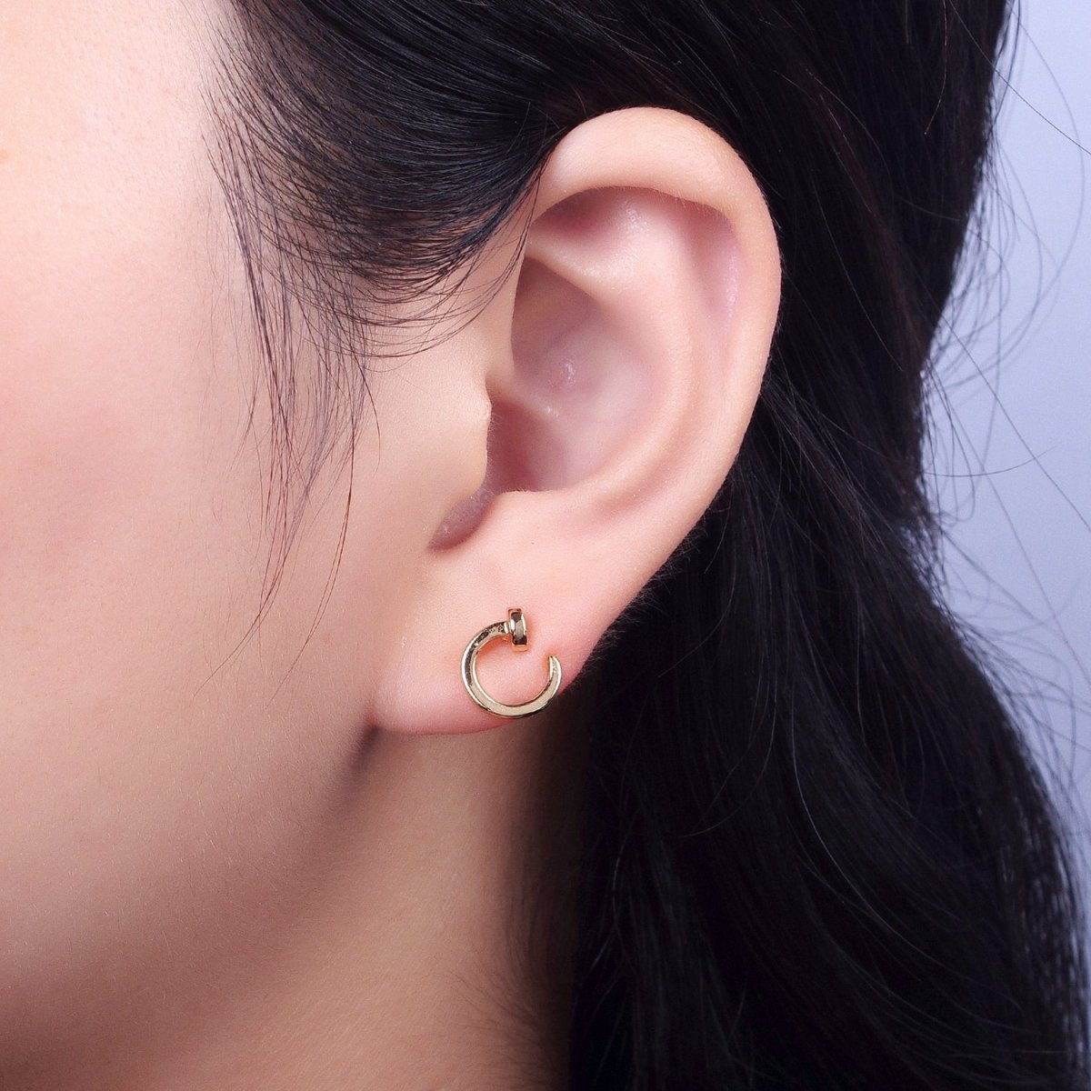 24K Gold plated Spiral Nail Stud Earrings | Y-101 - DLUXCA