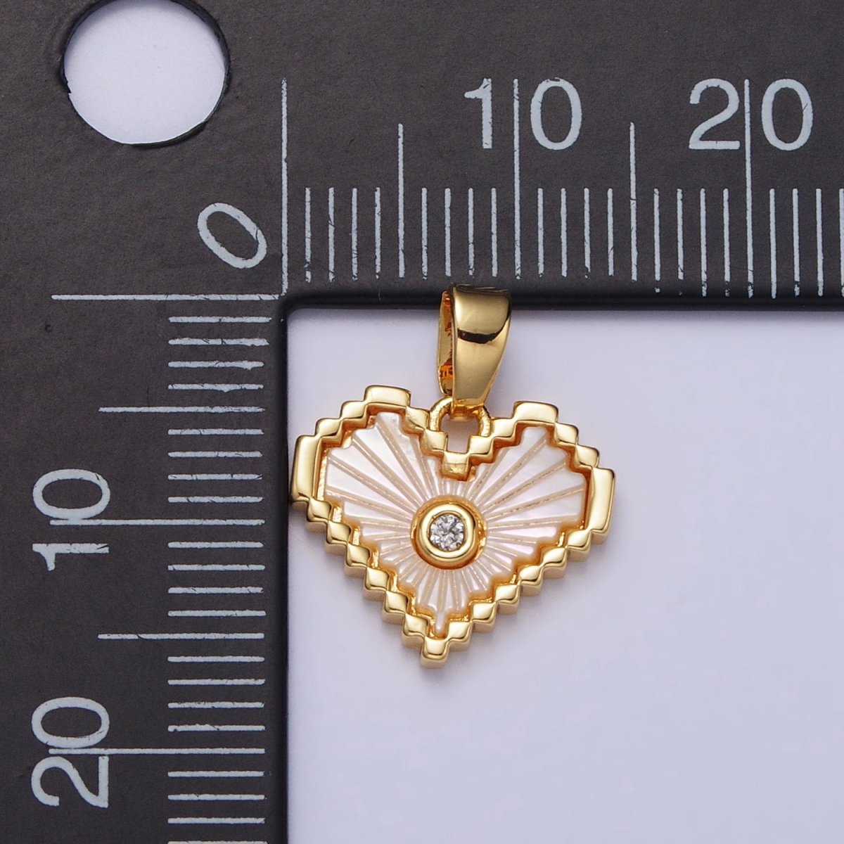 24K Gold plated Stripped Shell Pearl CZ Heart Pendant | AA108 - DLUXCA
