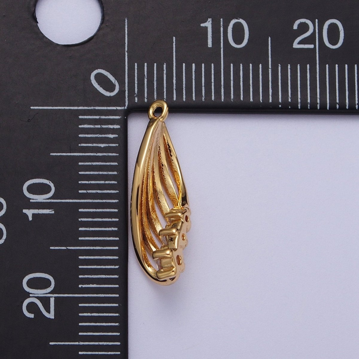 24K Gold plated Twirled Palm Leaf Cubic Zirconia Charm E-420 - DLUXCA