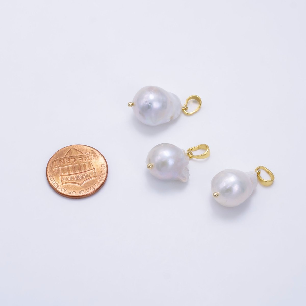 24K Gold plated White Baroque Freshwater Pearl Pendant | P1885 - DLUXCA