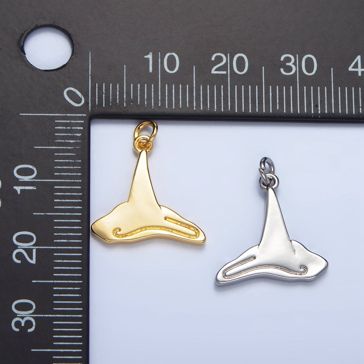 24K Gold plated Witch Hat Holiday Charm in Gold & Silver | W015