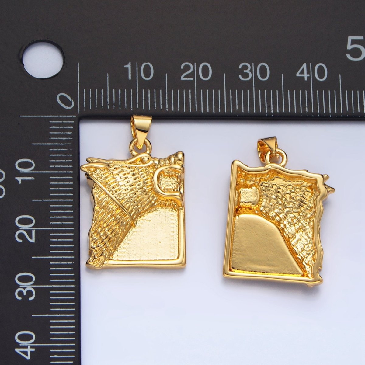 24K Gold plated Wolf Charms Square Tag Medallion Pendant in Gold Silver | I633