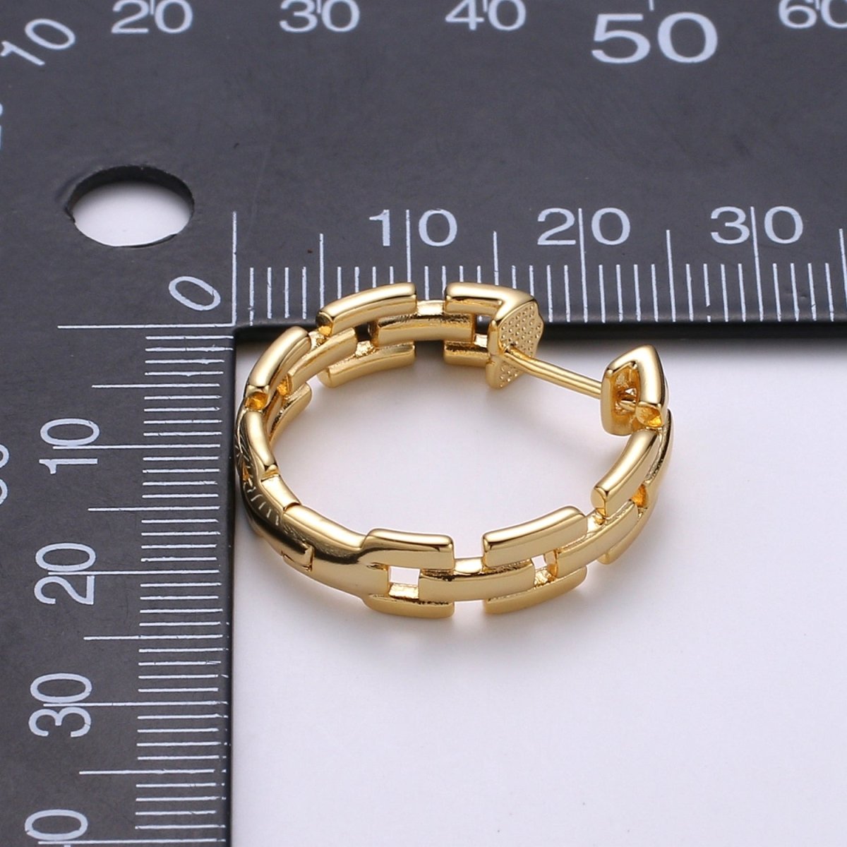 25mm Large Gold Link Hoops, 24k Gold plated Hoop Earrings, Chunky Hoop Earrings, Big Hoop Earrings, Bold Chain Hoops for everyday wear Q-351 - DLUXCA