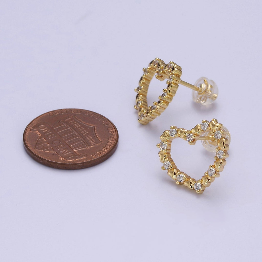 Dainty Gold Heart Stud Earrings Minimalist Delicate Earring 18K Gold plated Stud Earring V-121 - DLUXCA