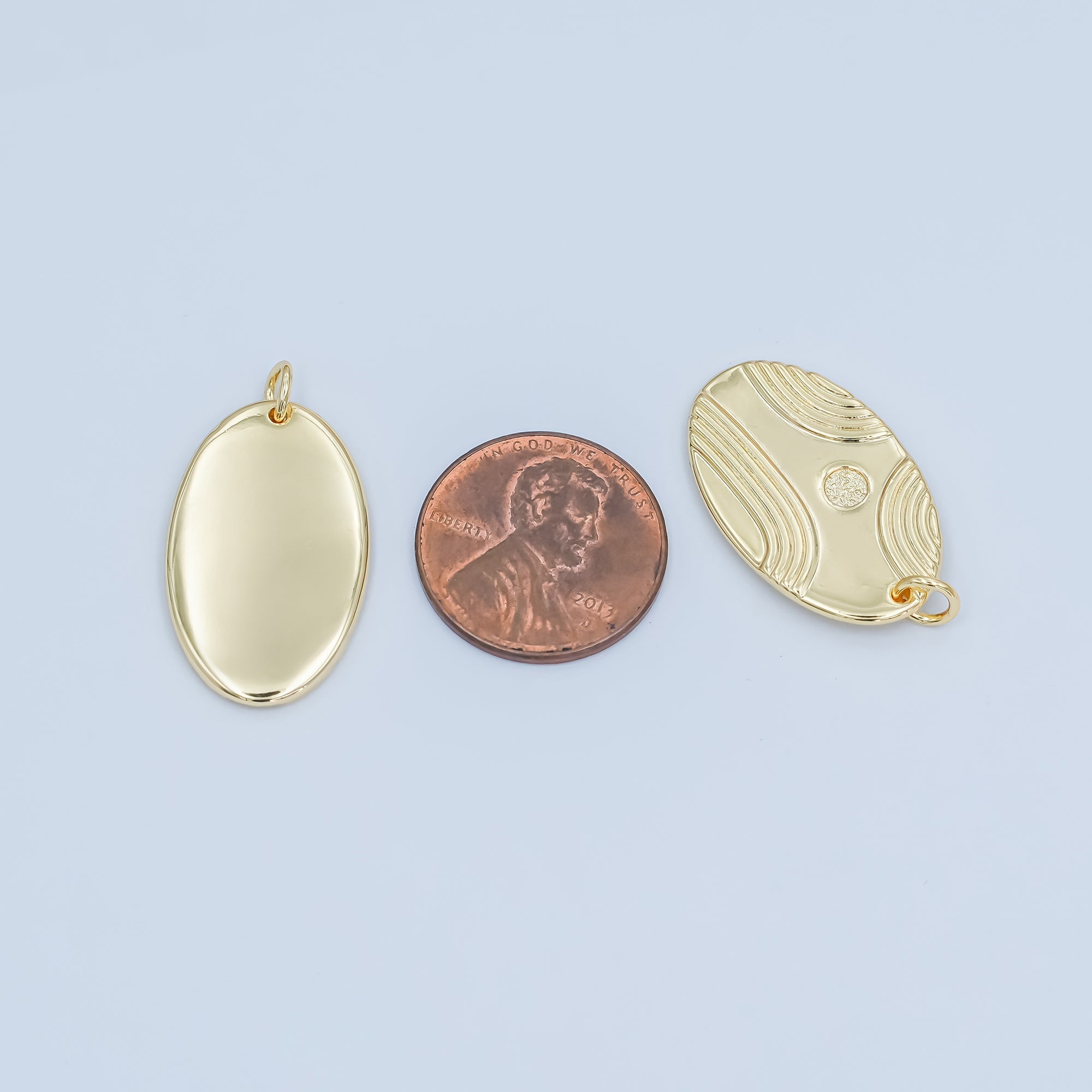 24K Gold plated Lined Geometric Oval Charm | N076