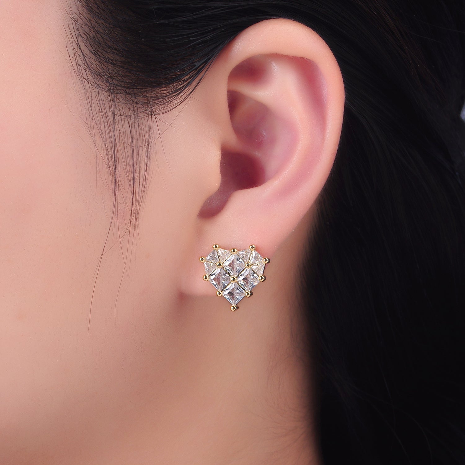 24K Gold plated 15mm Clear CZ Heart Stud Earrings | AB730