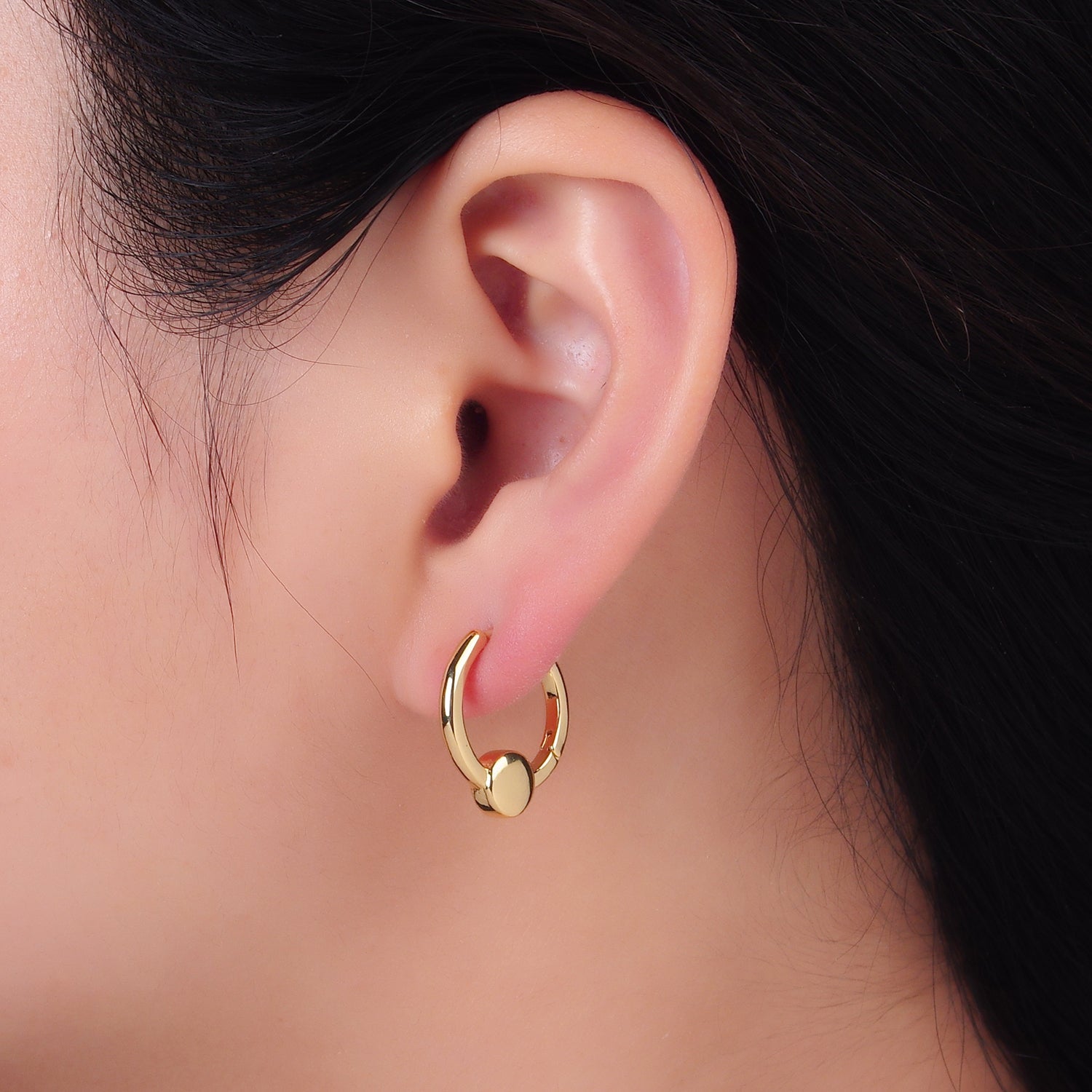 24K Gold plated 18mm Round Minimalist Huggie Earrings | AB684