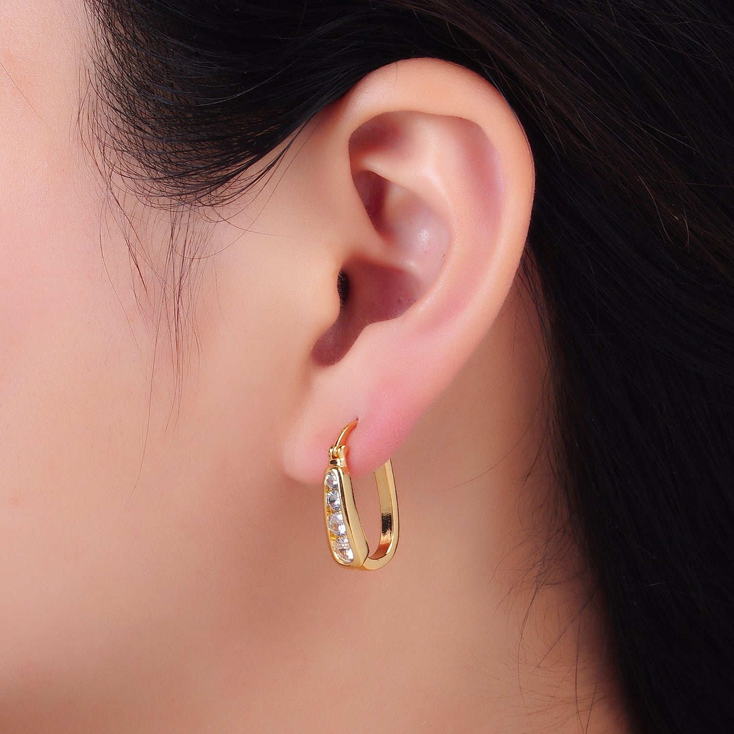 24K Gold plated Clear CZ Gradient Latch Hoop Earrings | AB680