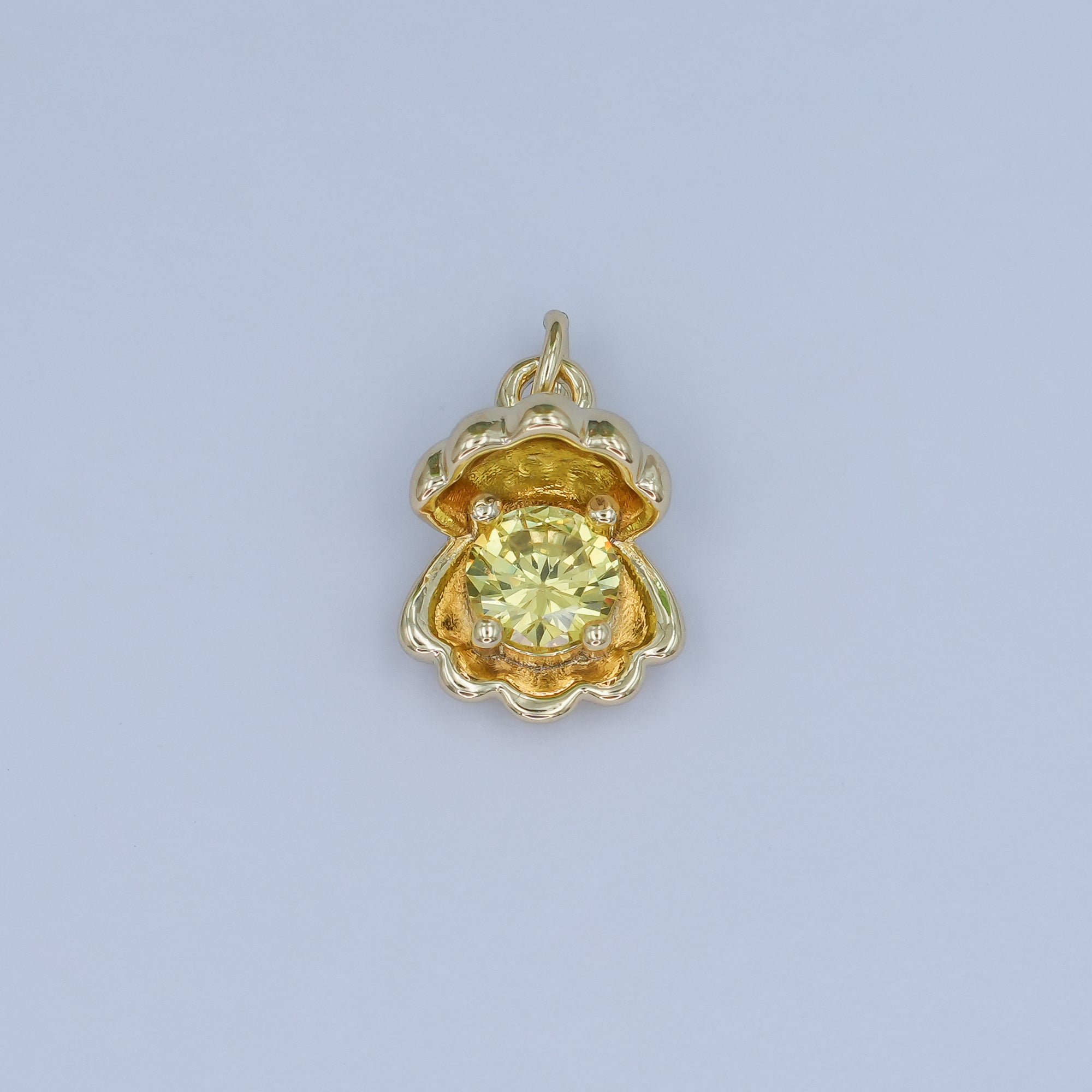 24K Gold plated 14.5mm CZ Sea Shell Clam 3D Multidimensional Charm | N033