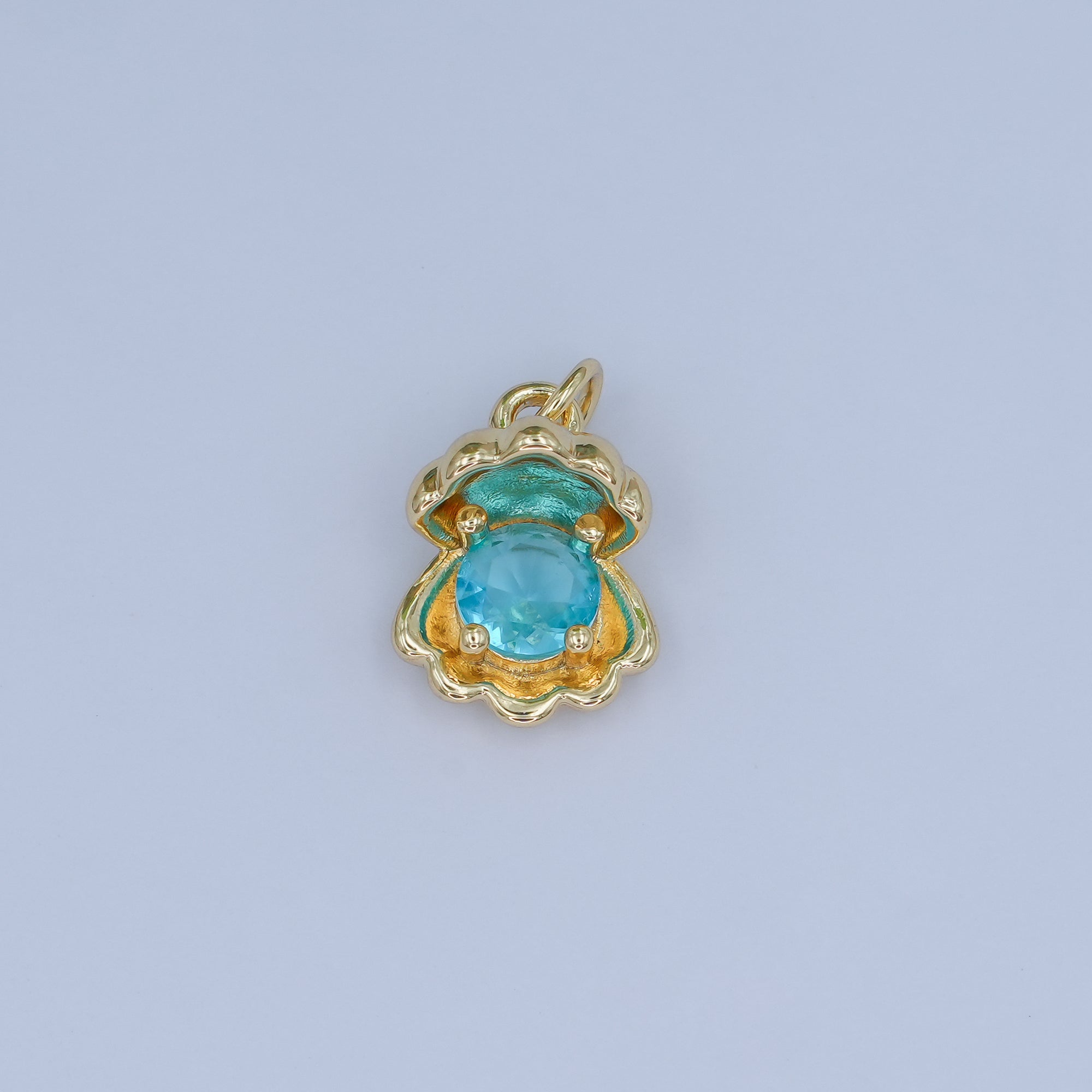 24K Gold plated 14.5mm CZ Sea Shell Clam 3D Multidimensional Charm | N033
