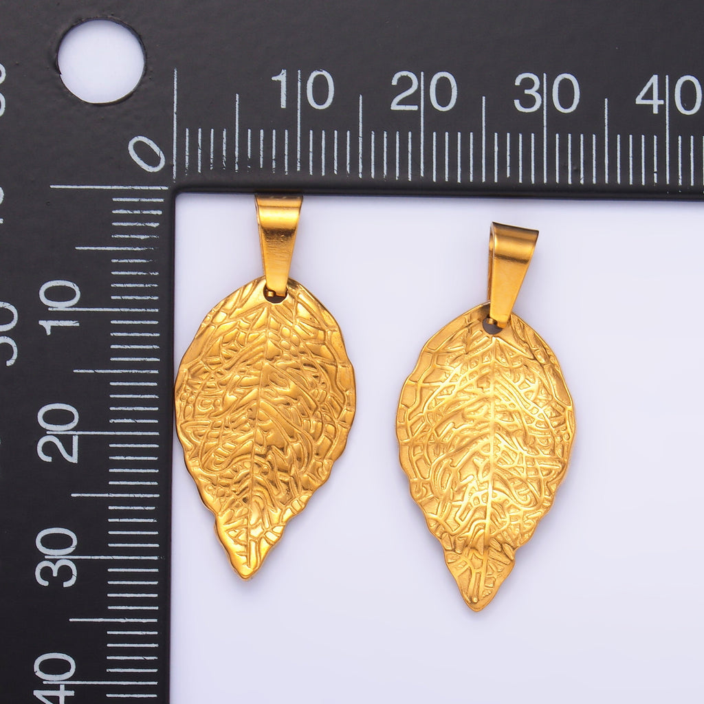 Stainless Steel Artisan Leaf Nature Pendant | P1212