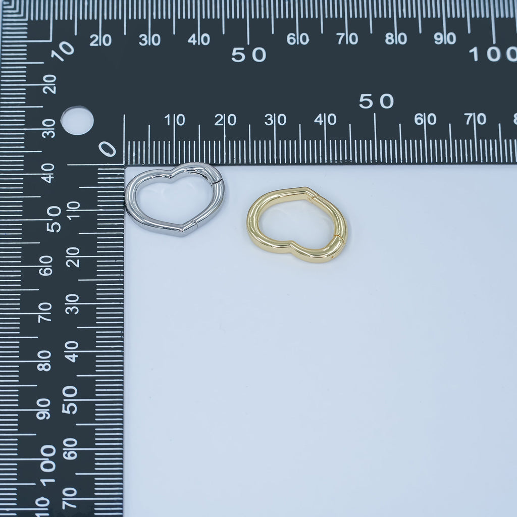 24K Gold plated 14.8mm Minimalist Heart Push Gate Finding in Gold & Silver | Z1136