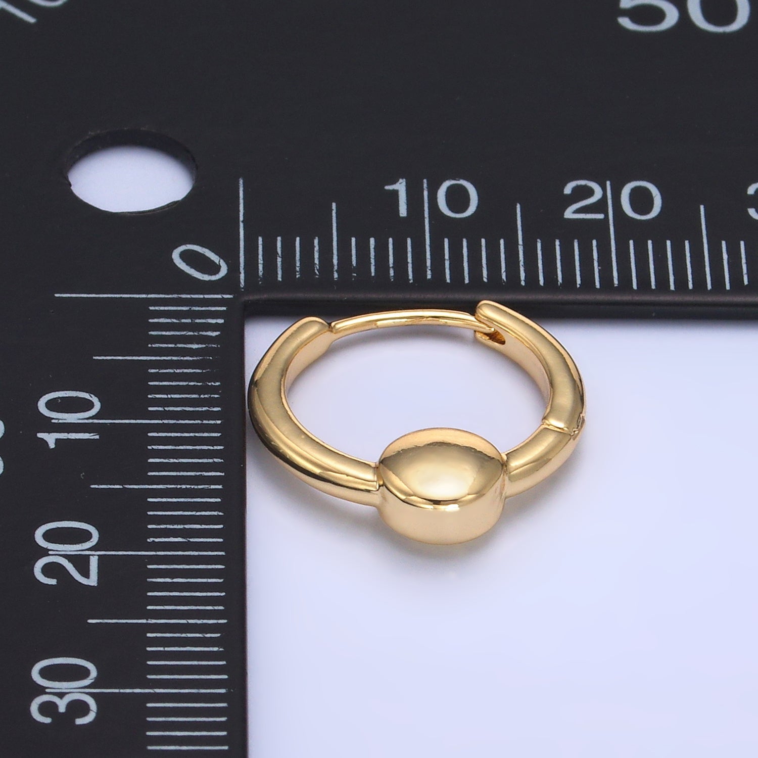 24K Gold plated 18mm Round Minimalist Huggie Earrings | AB684