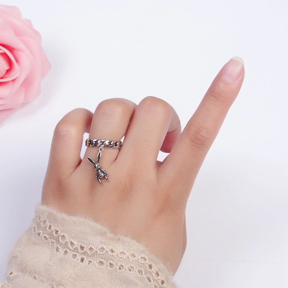 Antique Silver Curb Chain Link with Rabbit Bunny Charm Adjustable Silver Ring | X-577 - DLUXCA