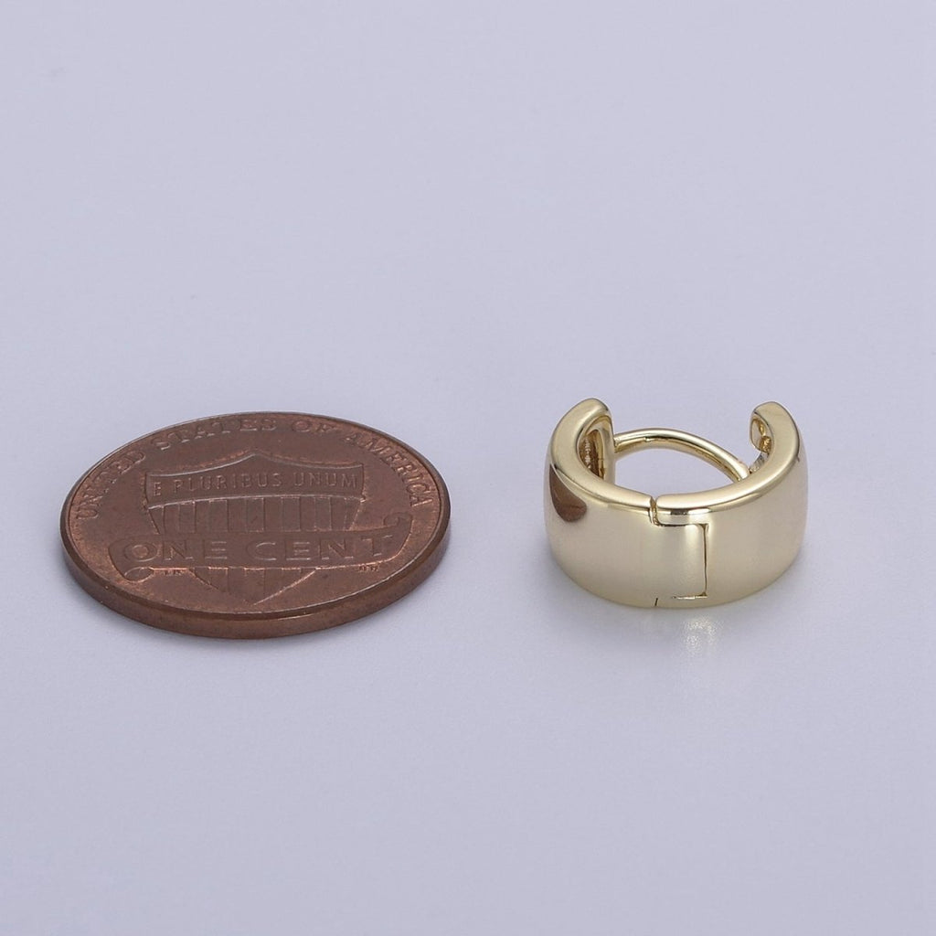 Chunky cartilage earrings in 14k Gold plated Thick conch piercing • Wide single gold upper lobe cartilage piercing V-156 - DLUXCA
