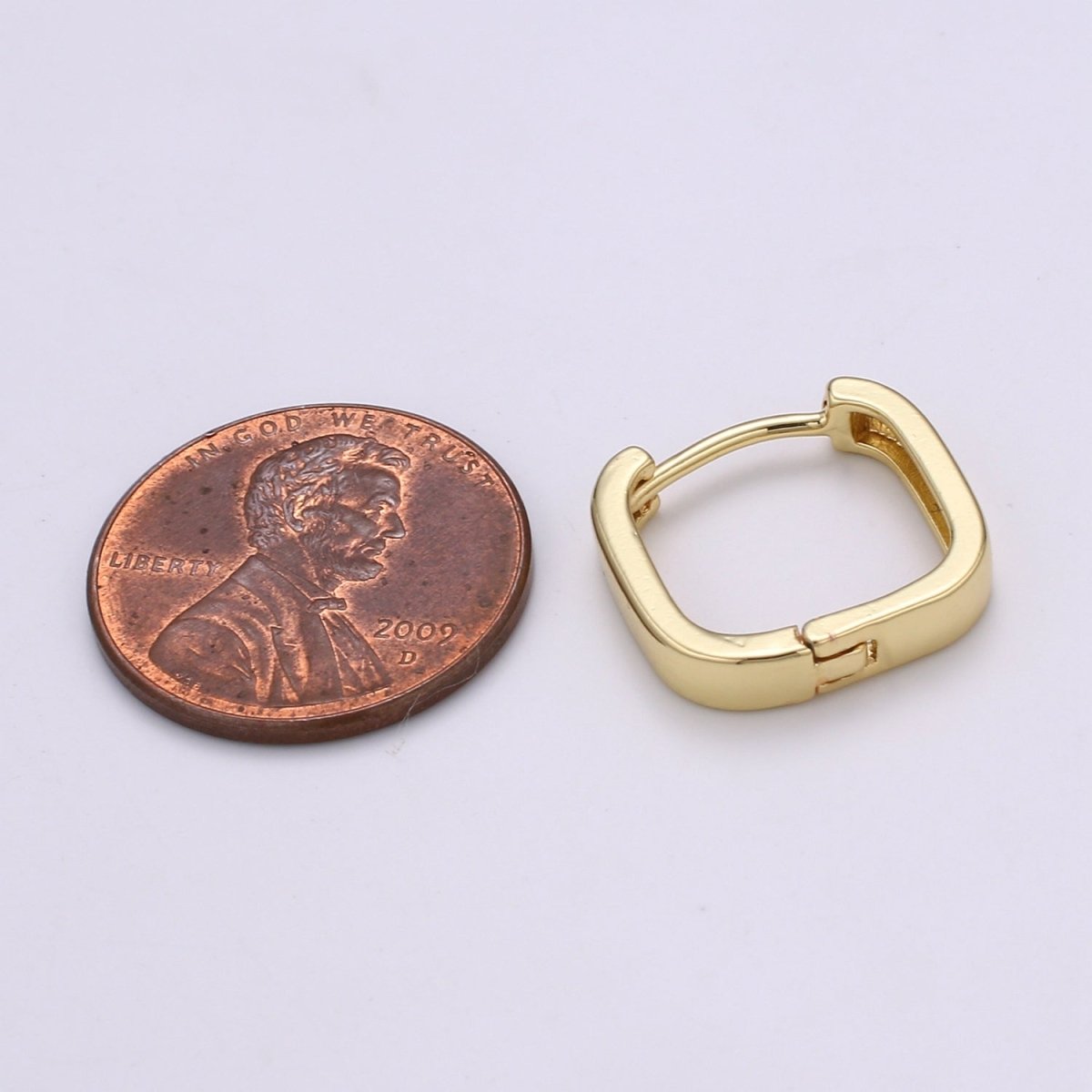 Chunky square huggie hoop geometric earrings gold chunky pipe bar street style mini hoop earrings minimalist stacking hoops Jewelry | Q-425 - DLUXCA