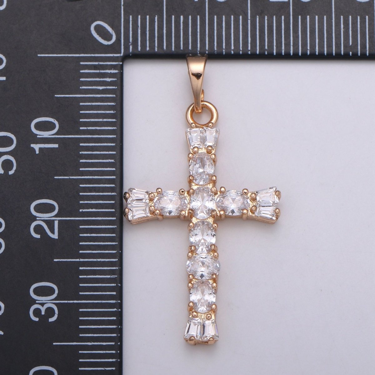 Clear Crystal Cross Gold plated Pendants J-273 - DLUXCA