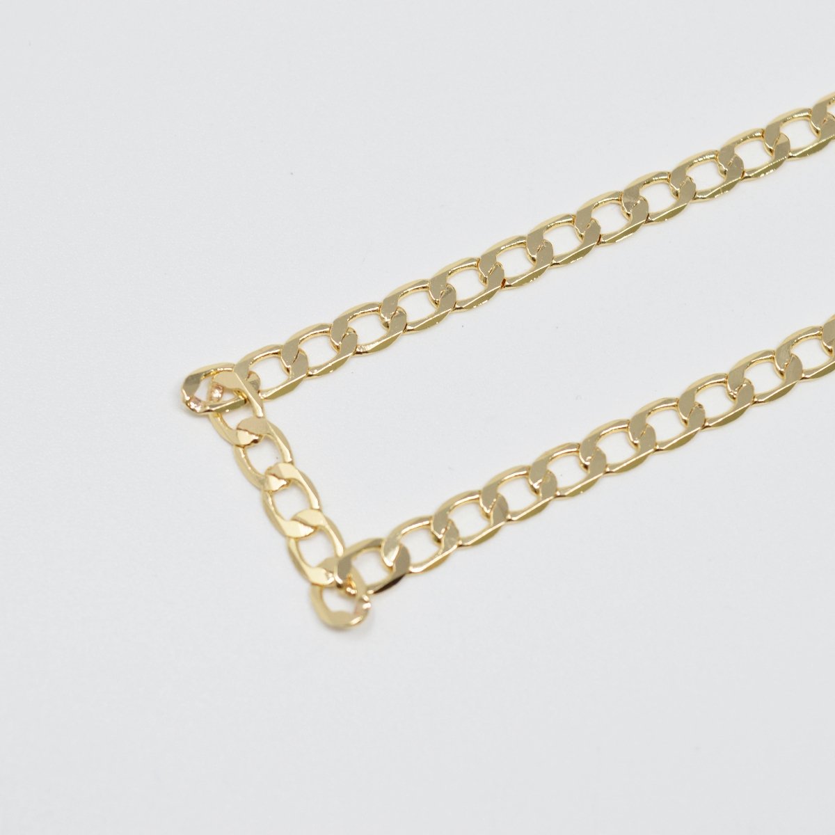 Clearance Pricing BLOWOUT 16K Gold plated 4.4X6.7mm Cuban CURB Chain by Yard, Roll Chain for Jewelry Making, Thickness 0.6mm, Curb For Necklace Bracelet Anklet Component Supply | ROLL-432 - DLUXCA