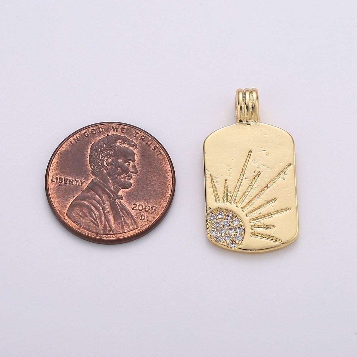 Dainty 14k Gold plated Tag Pendant Sunrise Charm - Gold Sun Charm, Cubic Sun rays pendant, Celstial Jewelry for Necklace Component Supply I-706 - DLUXCA
