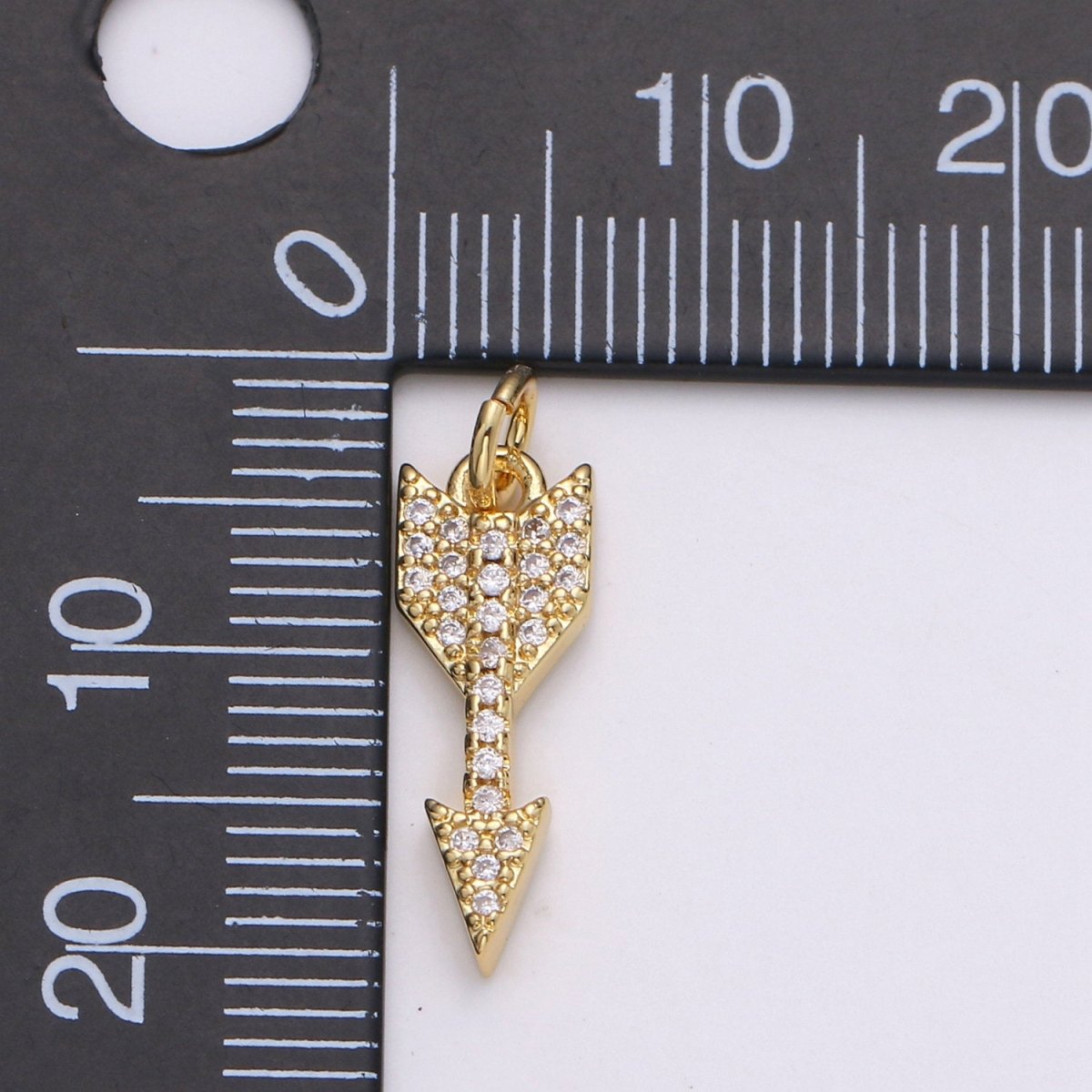Dainty 24k Gold plated Arrow Charm Mini Arrow Pendant Micro Pave Charm for Bracelet Earring Necklace Making D-476 D-477