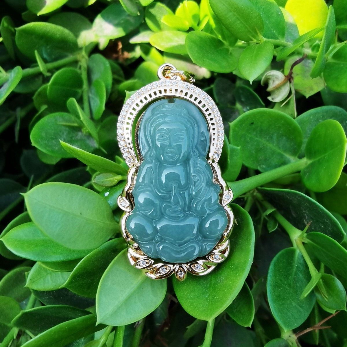 Dark Green Buddha Jade Gold plated Pendant O-167 - DLUXCA