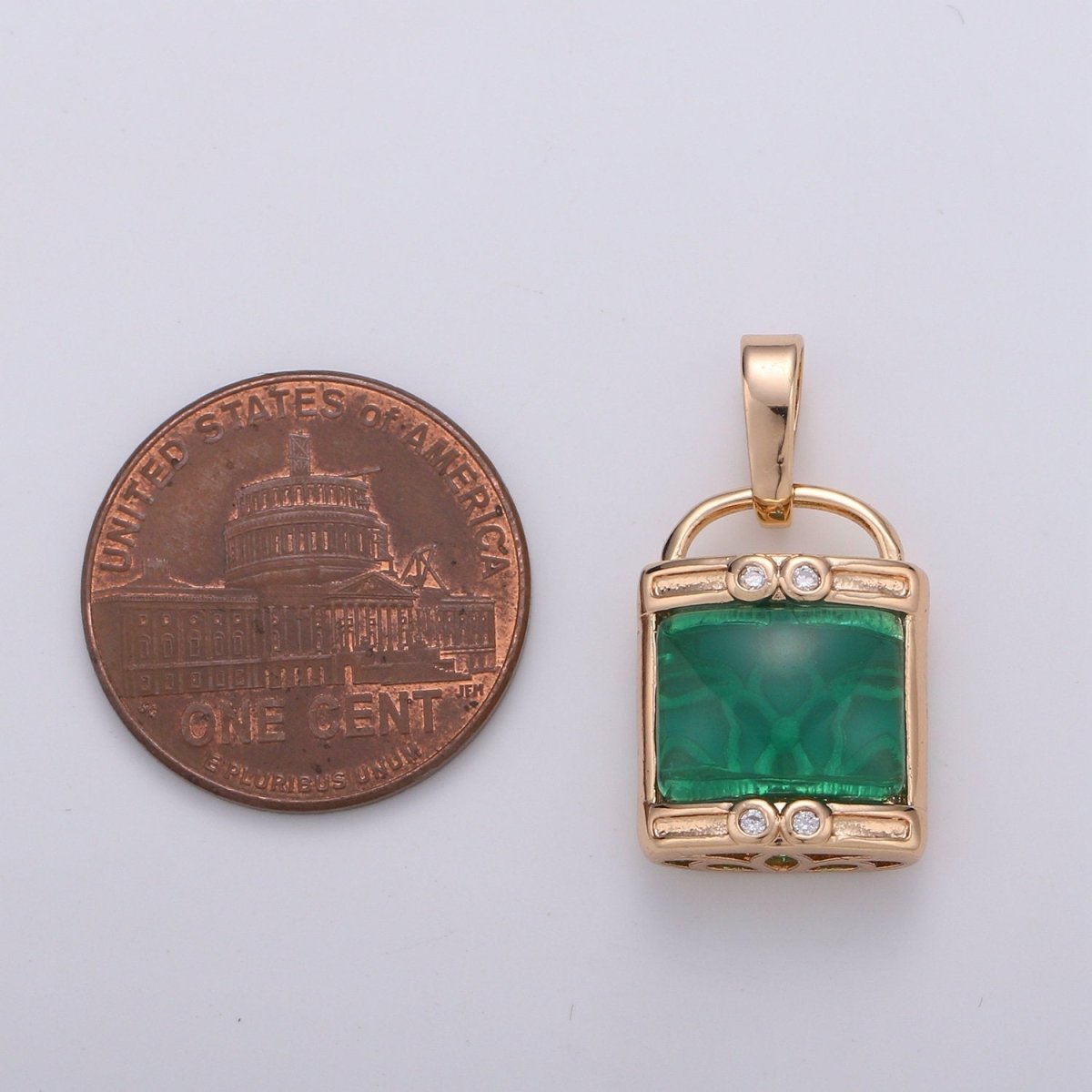 Elegant Jade Emerald Natural Wisdom Healing Dream Stone Gold plated Gemstone Necklace Jewelry Pendant Lock Lucky Clover Charm - DLUXCA