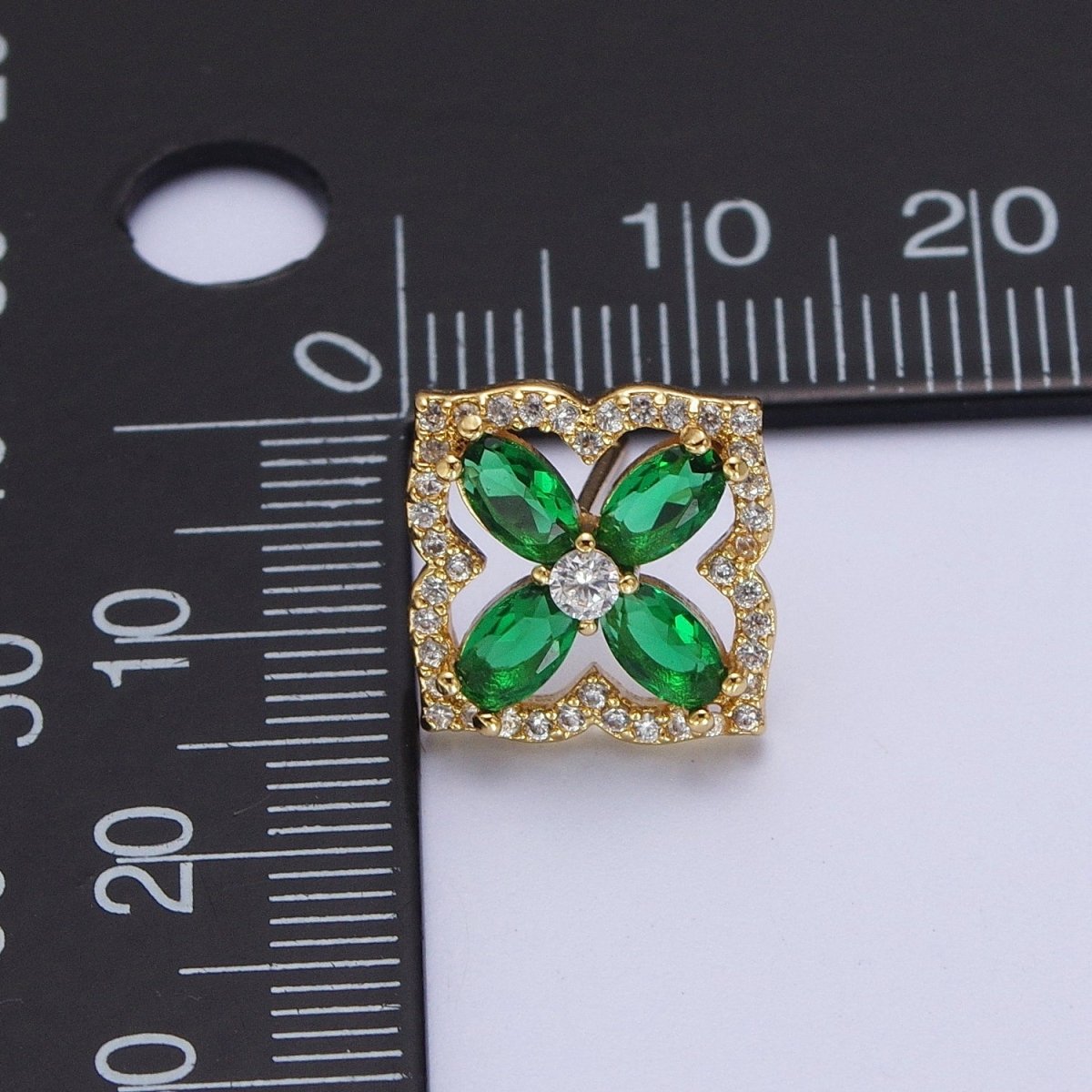 Emerald Cz Clover Stud Earring Four Leaves Gold Lucky Jewelry Micro Pave Earring P-286 - DLUXCA