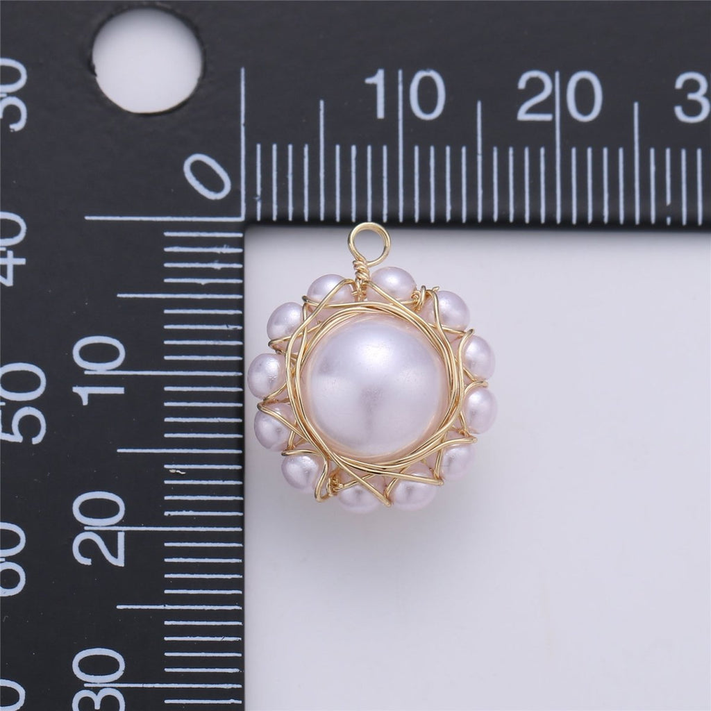 Faux Pearls in Hand Wired Circle E-507 - DLUXCA