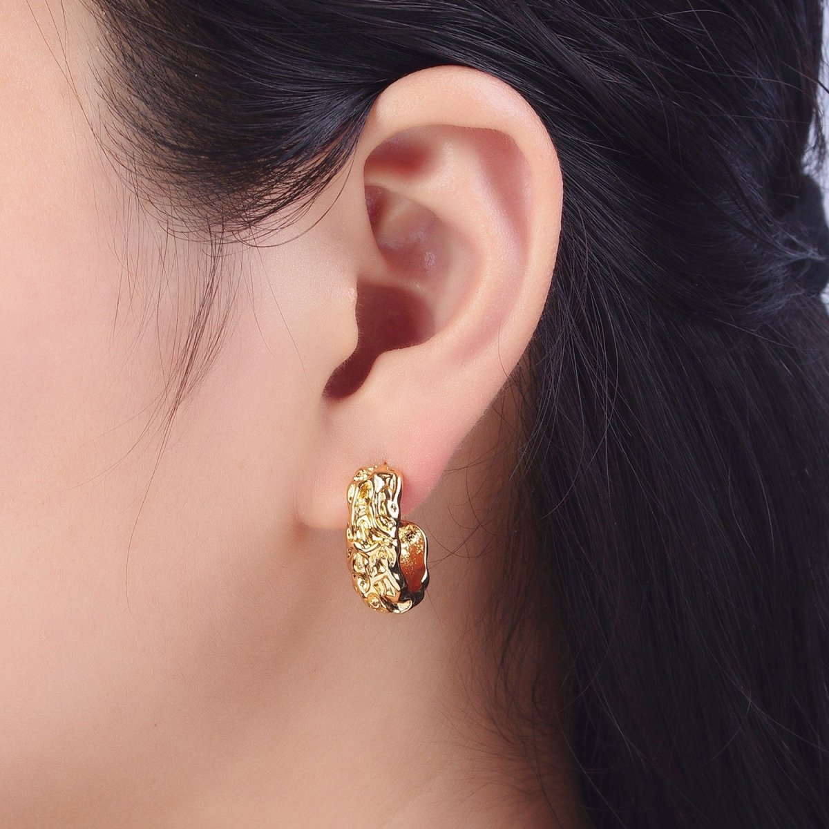 Geometric Abstract Foil C-Shaped Stud Hoops in Gold & Silver | AB016 AB017