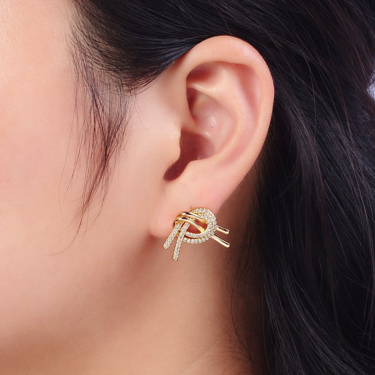 Gold plated Double Band Micro Paved Geometric Heart Stud Earrings | Y-148 - DLUXCA