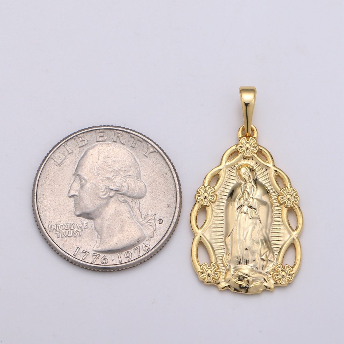 Gold plated Holy Mary Lady of Guadalupe Pendants J-117 - DLUXCA
